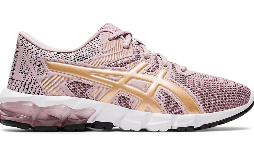 Tenisky Asics ktor&eacute; mi priniesli pohodlie pri behu aj v každodennom živote